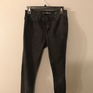 black ankle skinny jeans